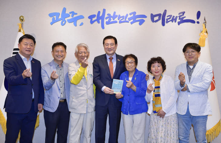 다큐영화 '나고야의 바보들' 출연진 접견_GJI1633