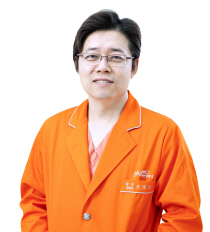 [PR팀_기본유형]조민영대표원장_상반신_프로필_인쇄용