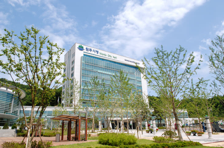 원주시청사 사진 (2)