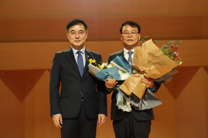 1-1. KT&G, 한국기업지배구조원 지배구조 평가 '대상' 수상