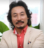이영우 대전미술협회장 배제대 교수