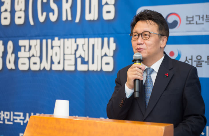 민병두