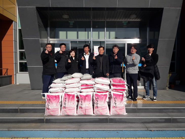 191204 교현안림김문흠 위원장 햅쌀기부