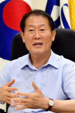 본부장님사진1