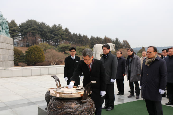 2020.01.02 현충원 참배로 경자년 새해시작 사진3