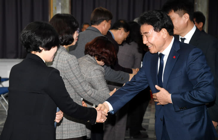 1.2 보도자료 사진 4 (중구 2020년 시무식)