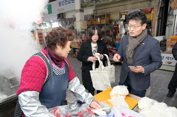 김정섭 시장 산성시장 방문