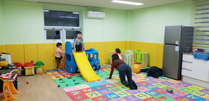 계룡리슈빌아파트에 조성된 공동육아나눔터 모습