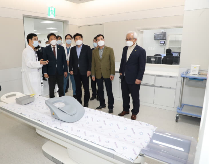 성남시의회 시의원, 성남시립의료원방문
