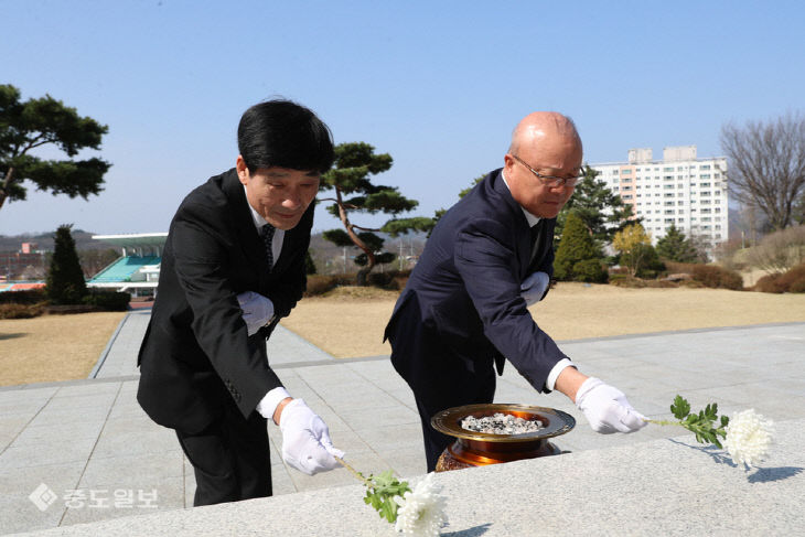 참배