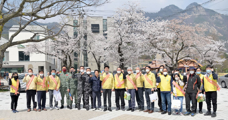 계룡산 동학사 코로나19 방역태세 점검 사진  (1)