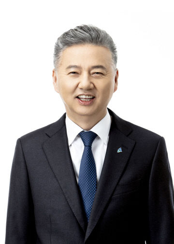 홍성국 후보