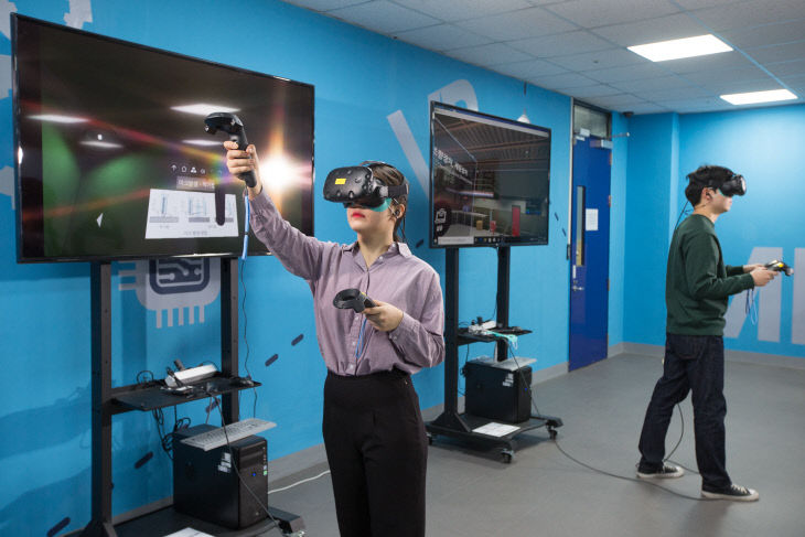 (사진) AR VR 체험관 시연