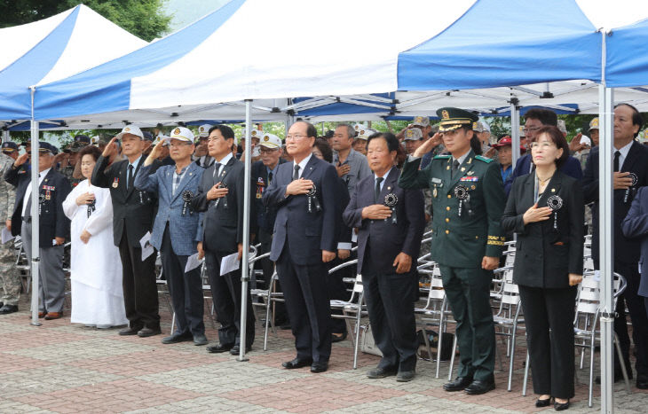 보도2)지난해 현충일 행사사진2