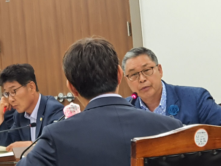 이창선