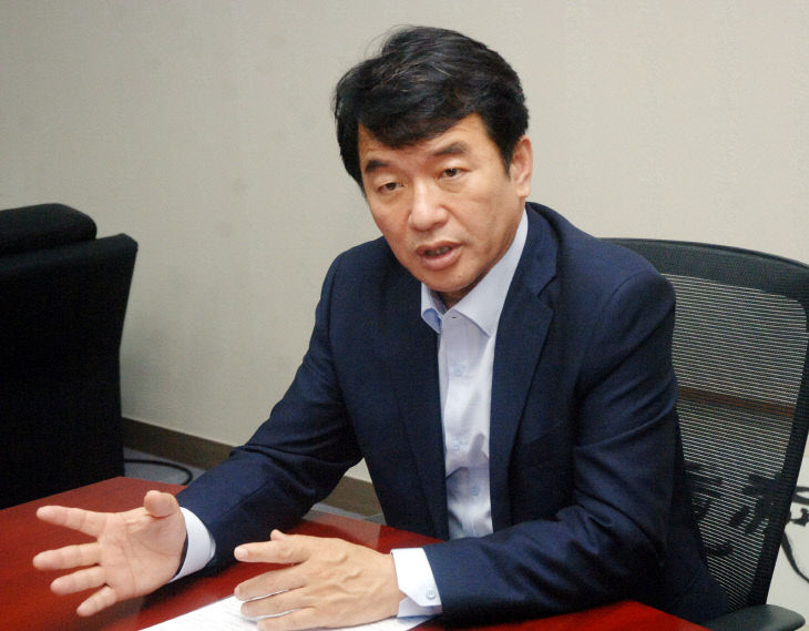 문진석_정치톡 (2)