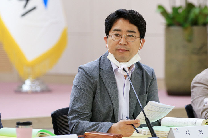 KG__5569