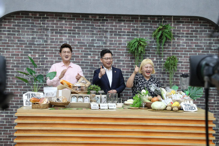 김현수 방송