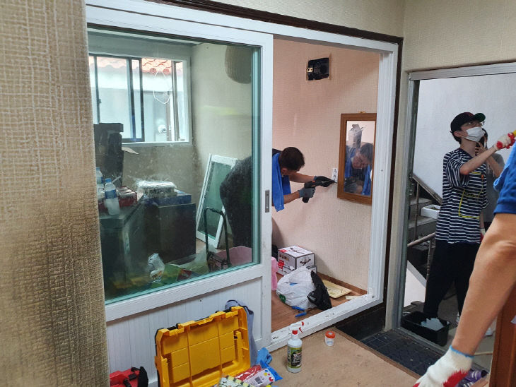 쌍용100인회, 독거노인 대상 주거 환경 개선 봉사 펼쳐