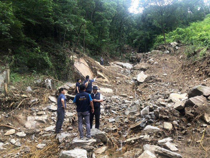 사진3_충남 논산 산사태 발생지역산사태원인조사