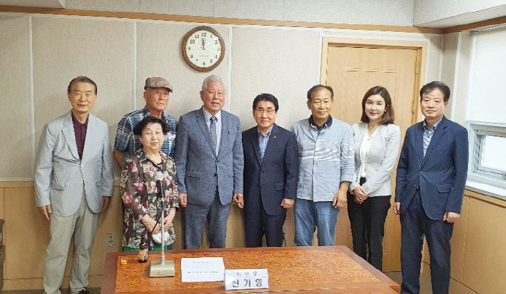 자문1