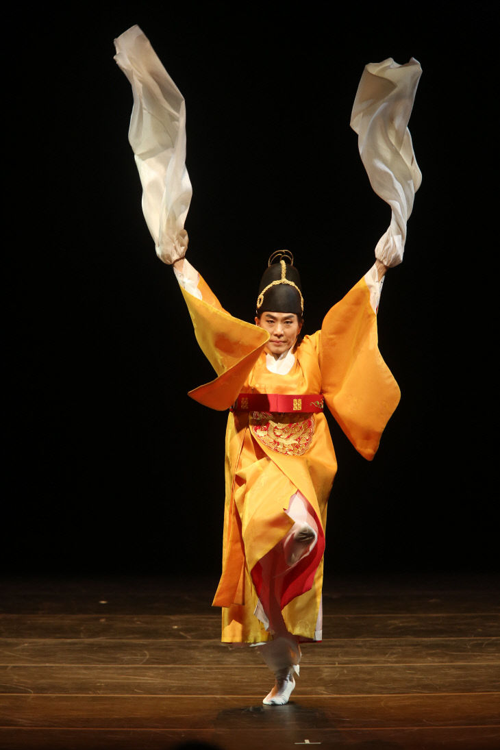 배상복의 태평무(강산영류)