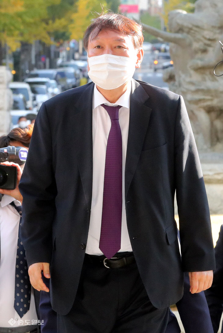 20201029-대전 방문한 윤석열 총장9