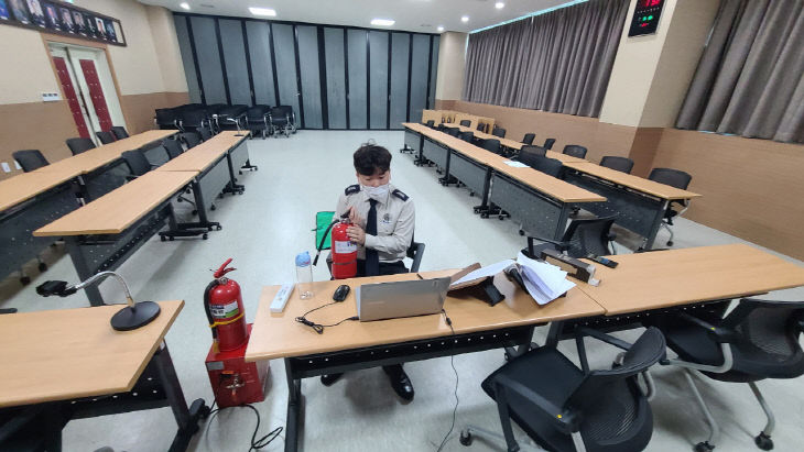 관련사진