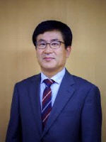 류진석 이사장