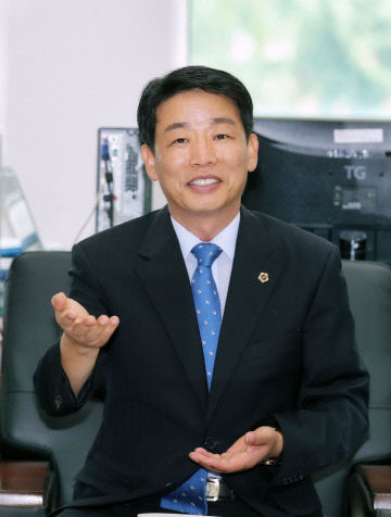김찬술 사진1