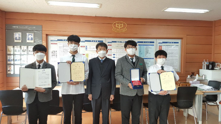 서령중학교, 교내외 문예대회 입상