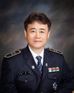 윤순철 교감