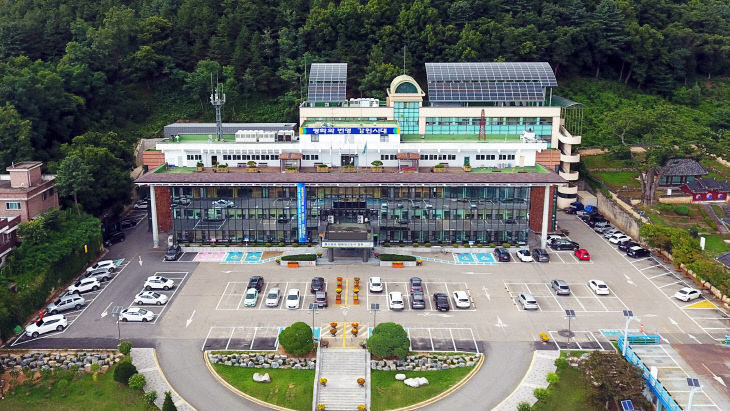 홍천군청 전경