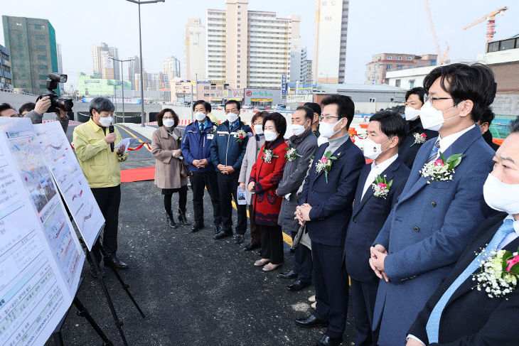 20210220 홍도과선교 임시개통05