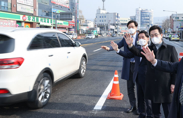 20210220 홍도과선교 임시개통06