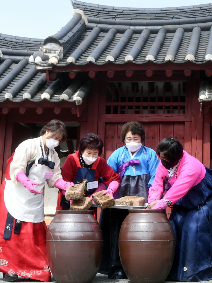 20210303-전통 장담그기4