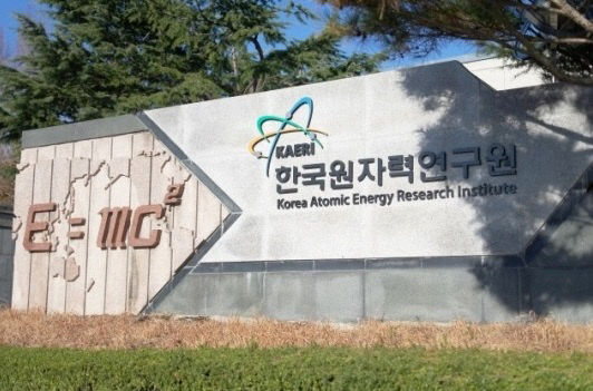 a2a28323-502f-47a0-99a1-6d6e1af2bbd2