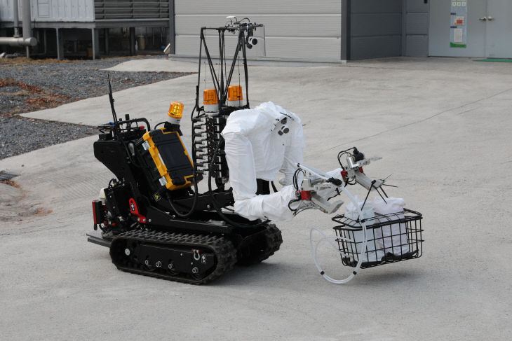 사고대응 로봇 ‘암스트롱’