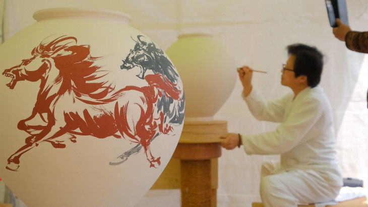 기획으로 새로운 지평 제시 (2)