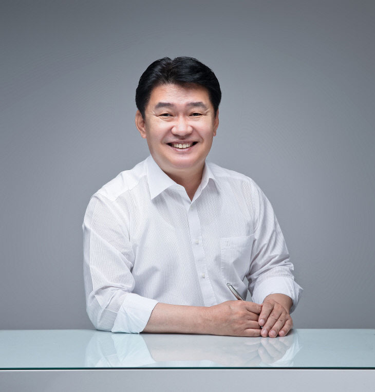 정용기전의원프로필사진