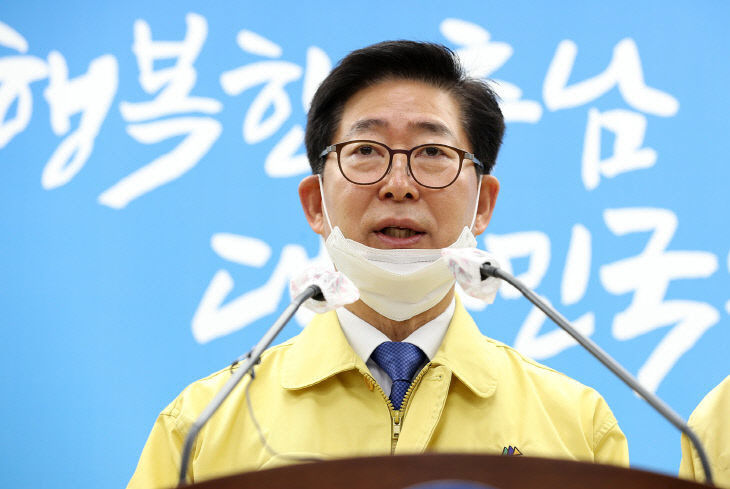 2020061001000996800037141