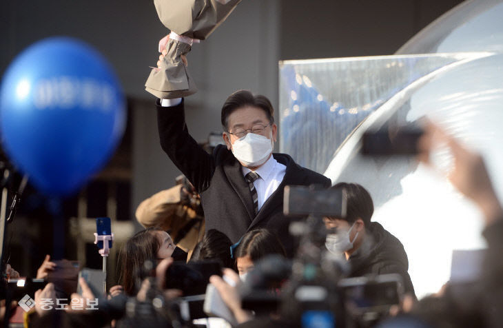 2022021401000810400028211