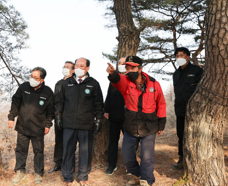 보도1)산불방지 점검하는 류한우 단양군수2