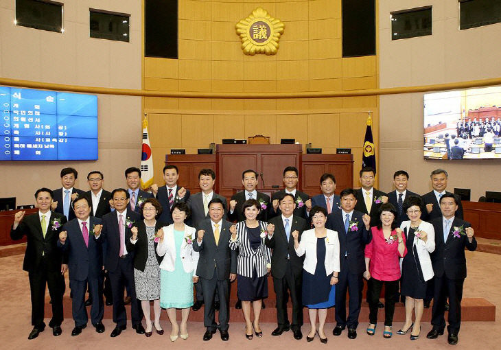 2018062801002556200117331