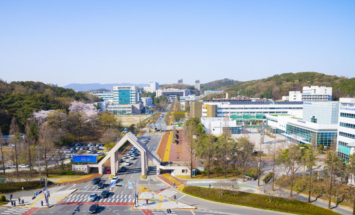 충남대 전경