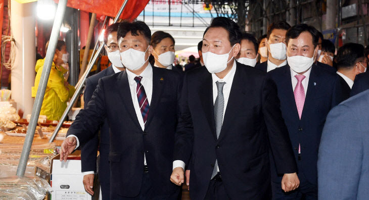 2022042801002193500074521