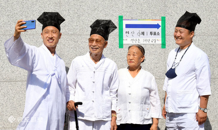 2022060101000077700001293