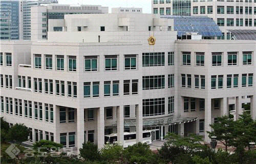 2022060901000636200019411