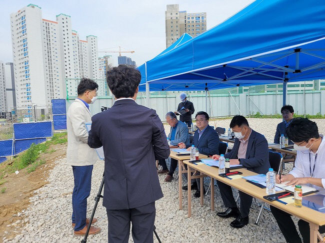 의정부 시민협치 인수위, 고산동 물류센터 예정지 방문