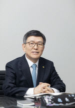 윤여표 총장 교체